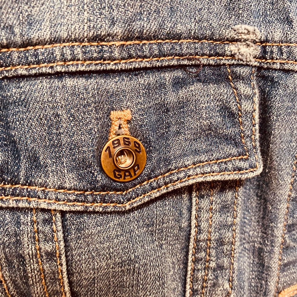 Perfect Denim Jacket - Picture 3 of 4